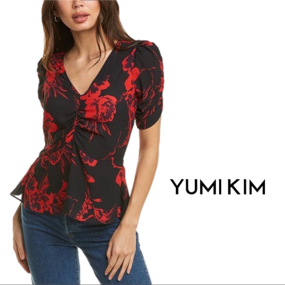 NEW Yumi Kim Floral Print After Hours Blouse